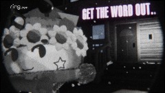 <clue>PSPS 28: Santa wears what ?